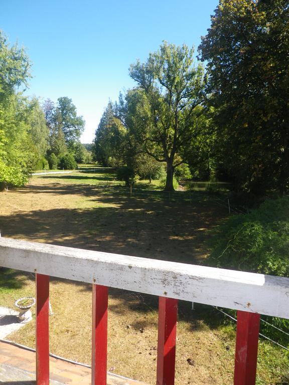 Domaine de L'Arche de René au LAC DU DER Sainte-Liviere Exterior foto